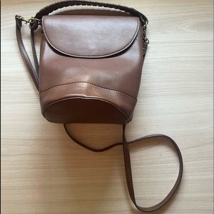 EUC Universal tread brown purse